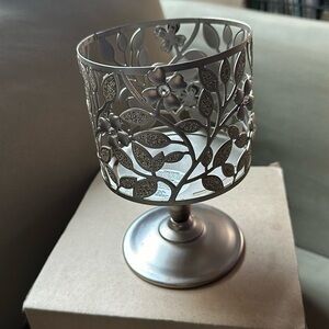 Bath and Body works jar candle holder,